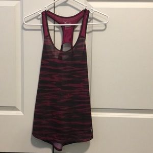 ❤️Old Navy camo open back camo tank xsmall